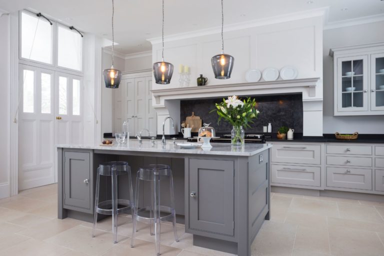 Lewis Alderson: Luxury Kitchen Design & Bespoke Furniture